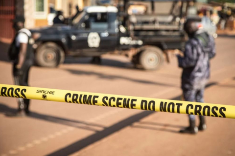 Повстанцы напали на школу в Уганде, убив больше 40 человек