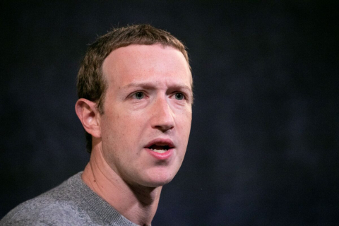 Facebook просит отстранить главу ФТК от участия в антимонопольном расследовании