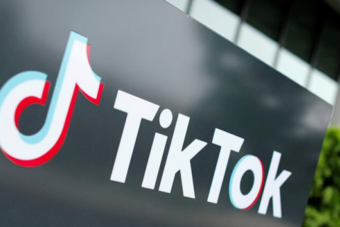 Заборонити китайський TikTok негайно. Алгоритм TikTok впливає на політичні переконання США щодо Пекіна