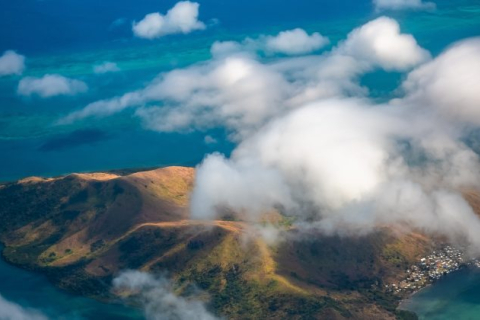 Фиджи предоставила китайской горнодобывающей фирме лицензию на поиск золота. Люди — против