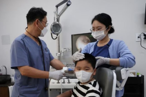 У Південній Кореї катастрофічно не вистачає педіатрів (ВІДЕО)