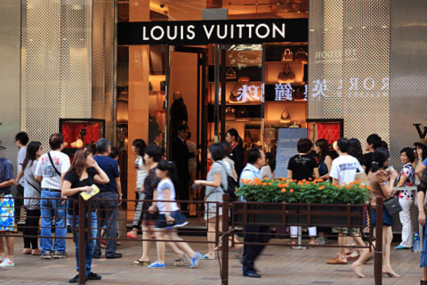 В Гонконге расследуют утечку данных Louis Vuitton, затронувшую 419 000 клиентов