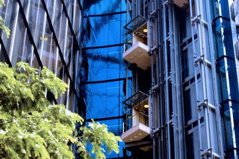 В зданиях будущего лифты будут без тросов