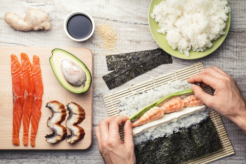 Самые популярные мифы о суши