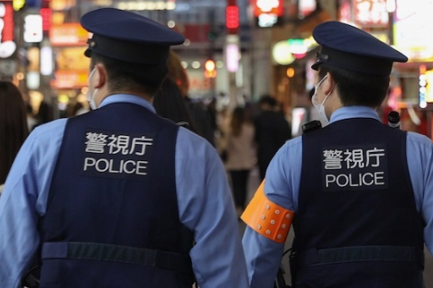 У Японії п'яний поліцейський загубив секретні документи з даним близько 400 осіб