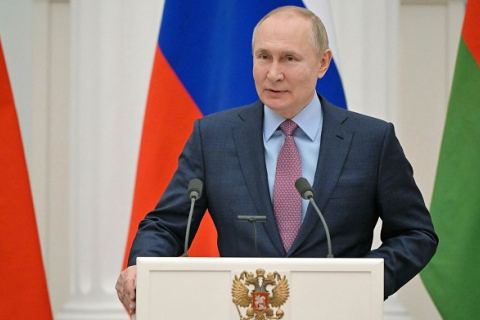 Путін мовчав про вибухи в Криму, однак може відповісти на полі бою