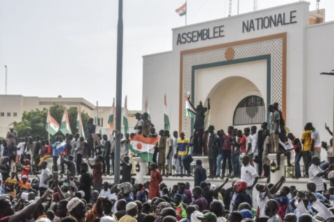 Германия вслед за Францией остановила финансовую помощь Нигеру