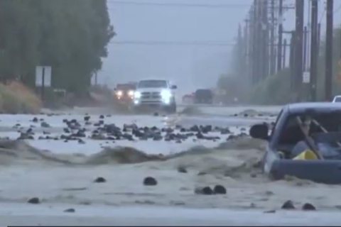 Ураган «Гіларі» затопив міста Каліфорнії (ВІДЕО)