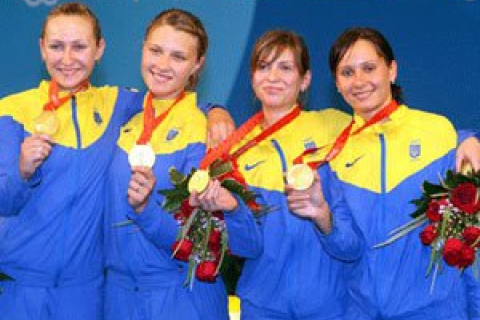Чемпіонат Європи з фехтування на шаблях 2012: команда українських шаблісток завоювала срібні медалі