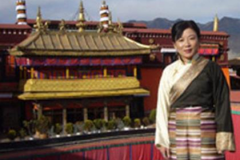 Найвідомішу письменницю Тибету допитувала поліція
