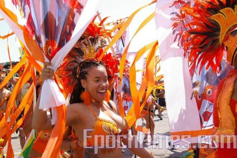 Фотоогляд: Карибський карнавал у Торонто   