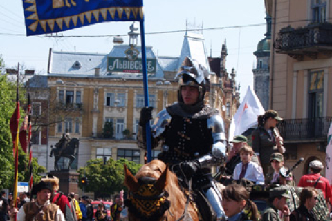 День Львова відзначили святковою ходою. Фотоогляд