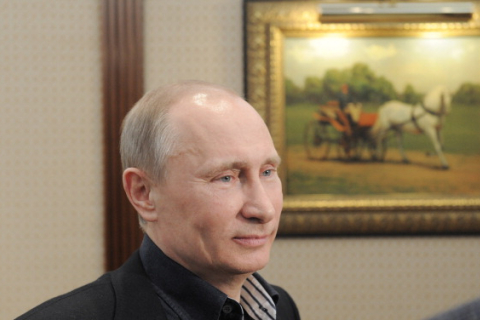 Путин лидирует на президентских выборах в России