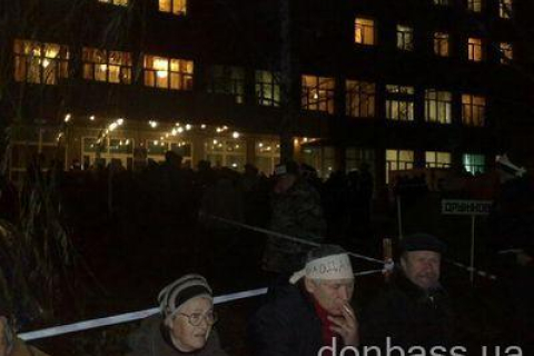 Голодуючі в Донецьку чорнобильці таки не дочекалися Януковича