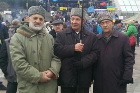 На Майдані кримські татари пригощатимуть баранинкою