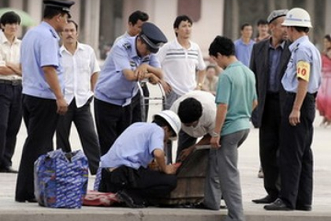 Виявлені нові факти недавньої сутички з уйгурами
