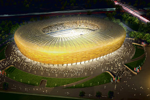 Поляки провели первый матч на арене, построенной к Евро-2012