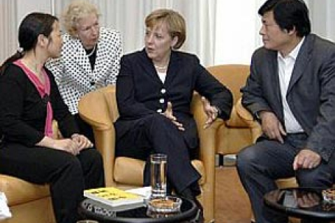 Чень Гуйді: «Зустріч з федеральним канцлером Меркель була дуже зворушливою»