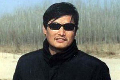 Жорстоке ставлення до сліпого китайського борця за права людини у в'язниці