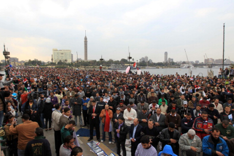 Демонстранты на юге Египта угрожают затопить и оставить без света Луксор и Каир