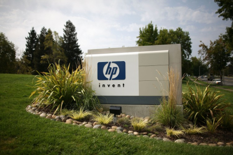 Hewlett-Packard планирует уволить до 30 тысяч работников