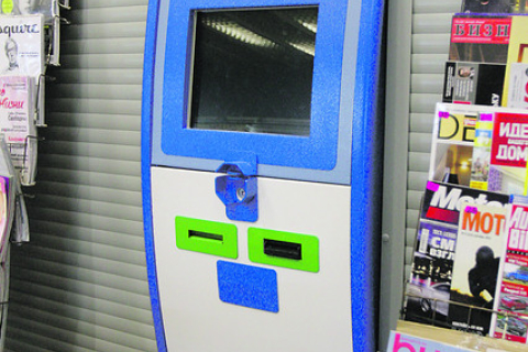 Газети у київському метро буде продавати автомат