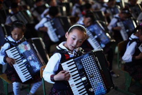 Експерти: Музика сприяє успішності в школі