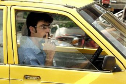 Депутати заборонять водіям палити за кермом 