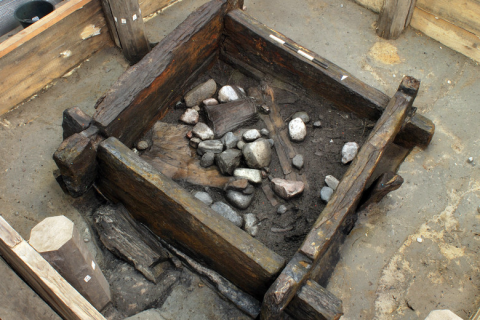 Археологи виявили складні колодязі віком 7 тисяч років