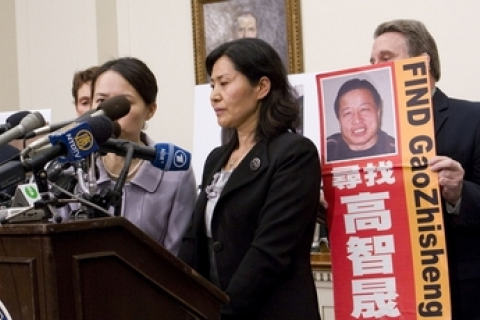 Визит Ху Цзиньтао в США сопровождается призывами к соблюдению прав человека