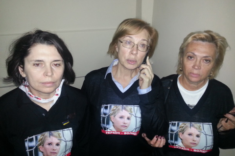 Трьох соратниць Тимошенко викинули з лікарні