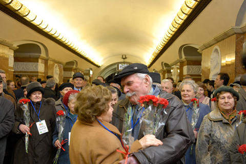 Історичний вагон з'явився у київському метро. Фоторепортаж