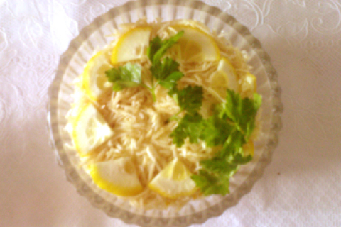 Салат с сельдереем и лимоном