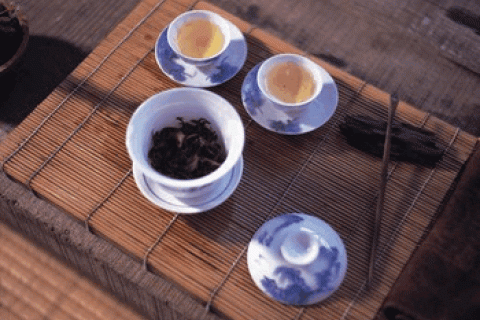 Чай — символ шляху золотої середини