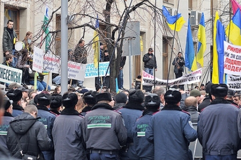 Скільки насильства у вуличних протестах українців?