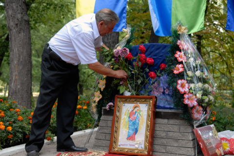 Фоторепортаж: Роми України вшанували пам'ять розстріляних у Бабиному Яру  