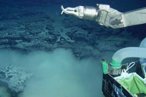 В Атлантичному океані геологи знайшли сліди затонулого материка