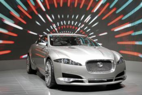 Женским автомобилем года признан Jaguar XF