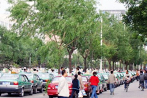 Третий день бастуют таксисты на юге Китая
