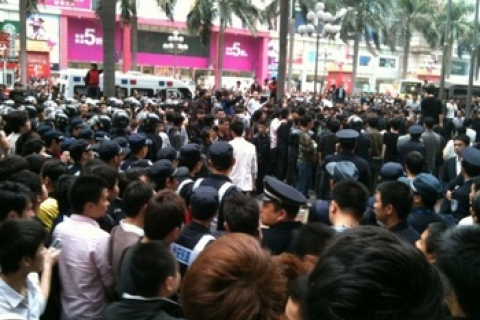 Протест предпринимателей вспыхнул в китайском городе Шэньчжэнь