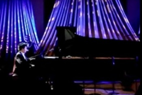 Китайський піаніст зіграв у Білому Домі антиамериканську мелодію