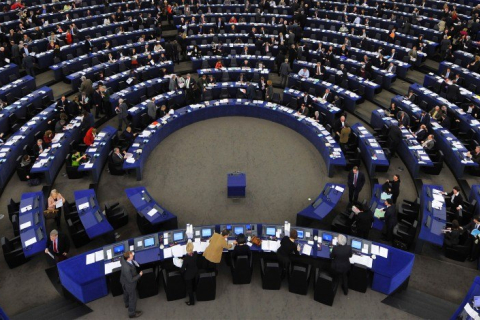 Європейський парламент прийняв резолюцію щодо України
