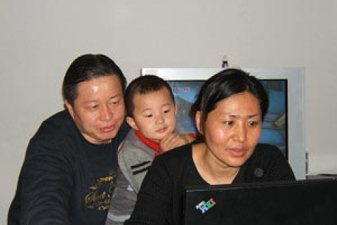 Дружина китайського правозахисника Гао, нарешті, отримує повідомлення про його арешт