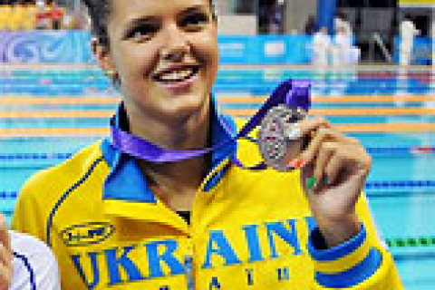 В арсеналі української збірної з плавання золоті та бронзова медалі