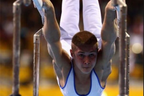 Спортивна гімнастика: українські гімнасти — чемпіони Європи у вправах на кільцях і на брусах