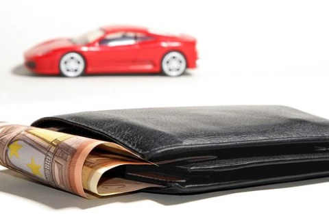 Получение денег под залог автомобиля — почему это удобно и выгодно?