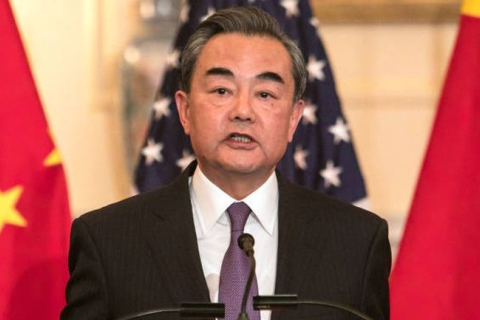 Пекин обвиняет США в подаче "очень неправильных и опасных сигналов" Тайваню