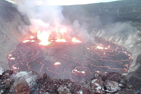 Гавайський вулкан Кілауеа вивергається втретє цього року (ВІДЕО)