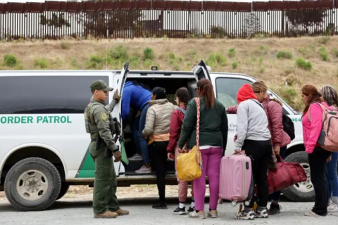 У США розслідують зґвалтування, яких зазнають мігранти під час очікування на кордоні