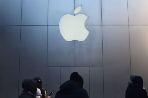 Працівники Apple France оголосили страйк напередодні запуску iPhone 15 (ВІДЕО)